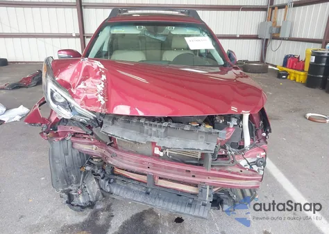 2018 Subaru Outback 3.6R Limited z USA, uszkodzony, nr VIN 4S4BSENC3J3203155